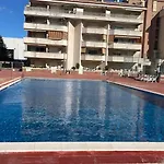 Comfortable Costa Zeus Apartment Blanes